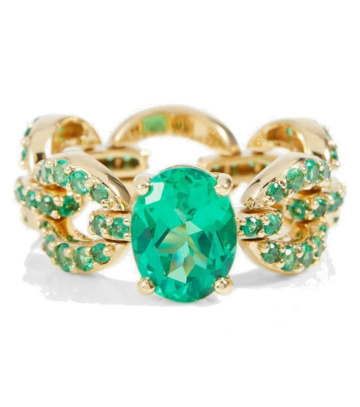 Photo: Nadine Aysoy Catena Petite 18kt gold ring with emeralds