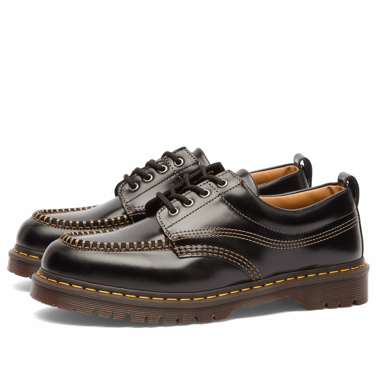 Dr. Martens Men's Lowell Leather Shoe in Black Analine