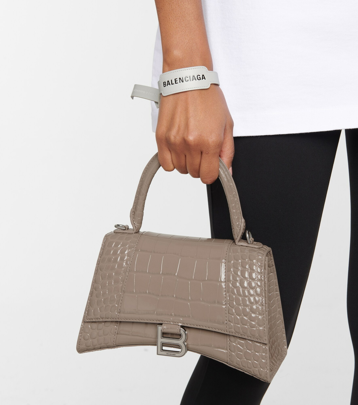 balenciaga classic logo strap