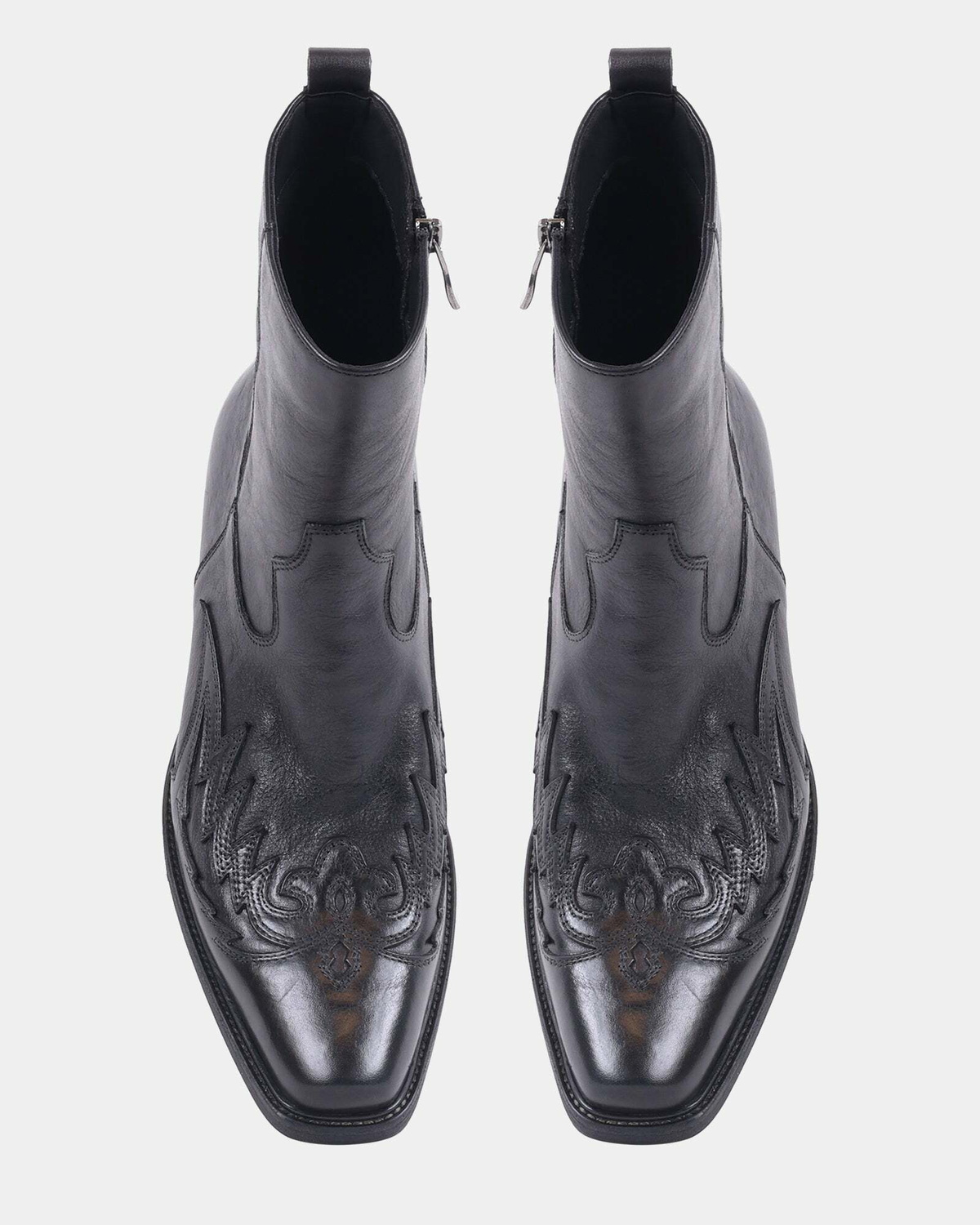 Steve Madden Santanaa Boots in Black