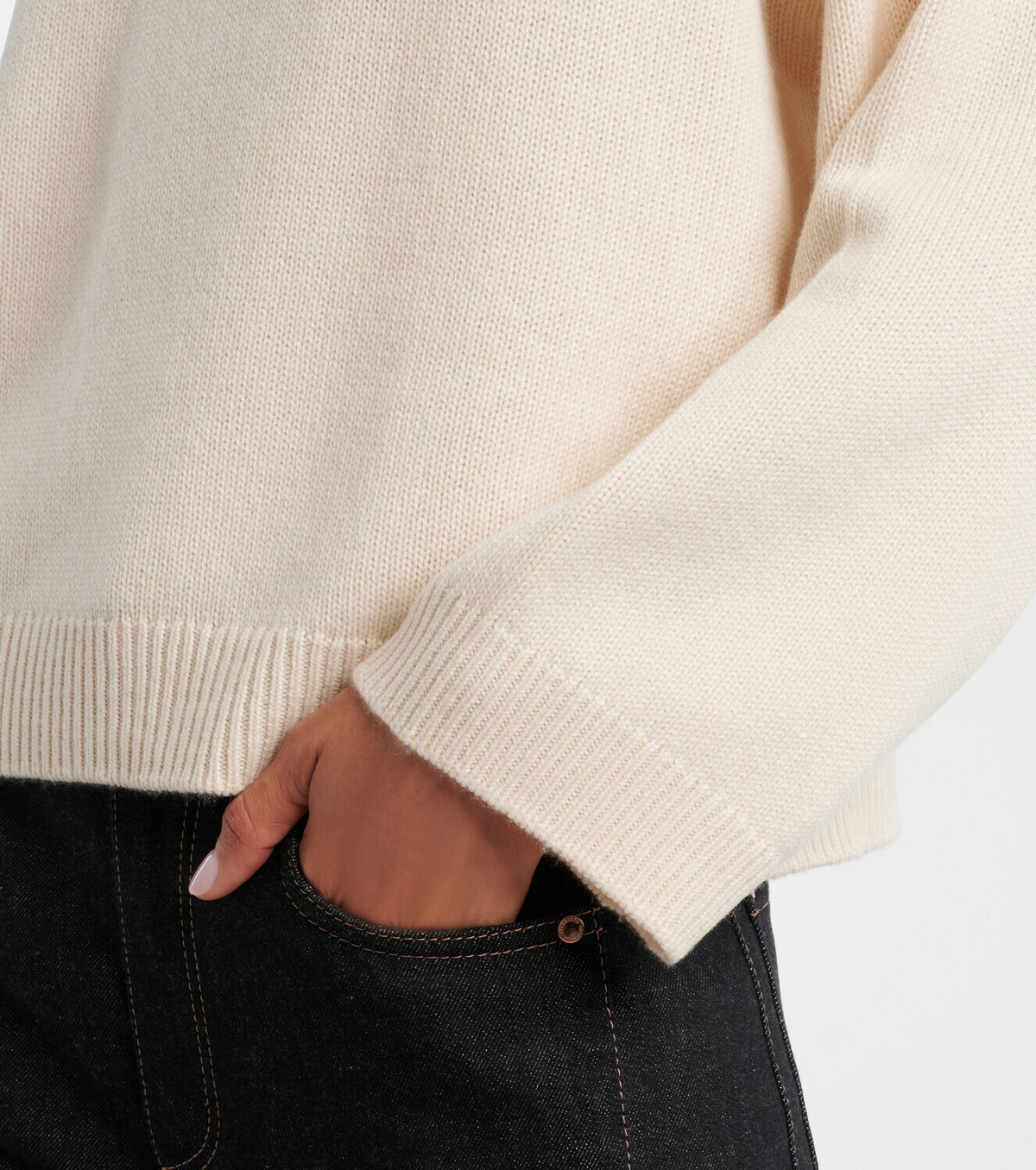 Brunello Cucinelli Cashmere turtleneck sweater