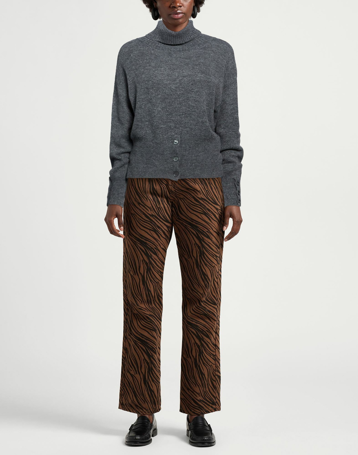 Manila Grace Womens Turtleneck in Charcoal