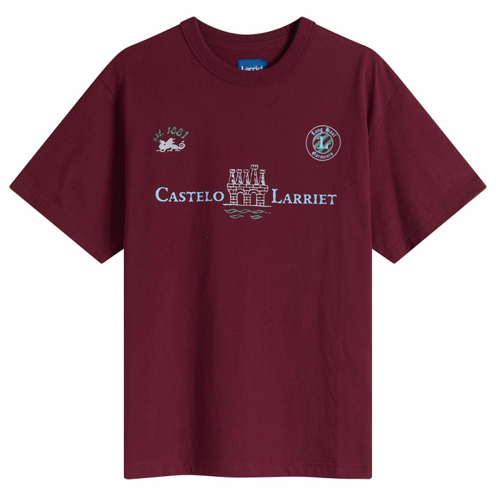 Photo: Larriet Men's Castelo T-Shirt in Maroon