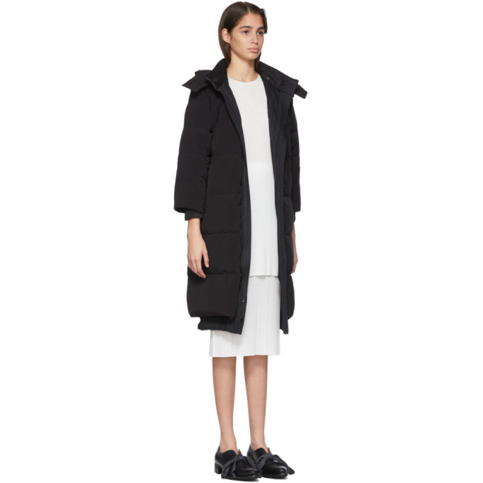 PLEATS PLISSE ISSEY MIYAKE リバーシブルダウン Pleats Please Issey Miyake Reversible Black Down Plisse Coat