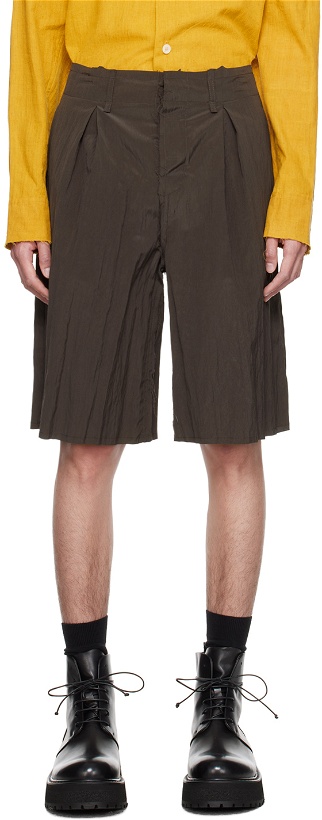 Photo: AIREI Brown Pleated Shorts