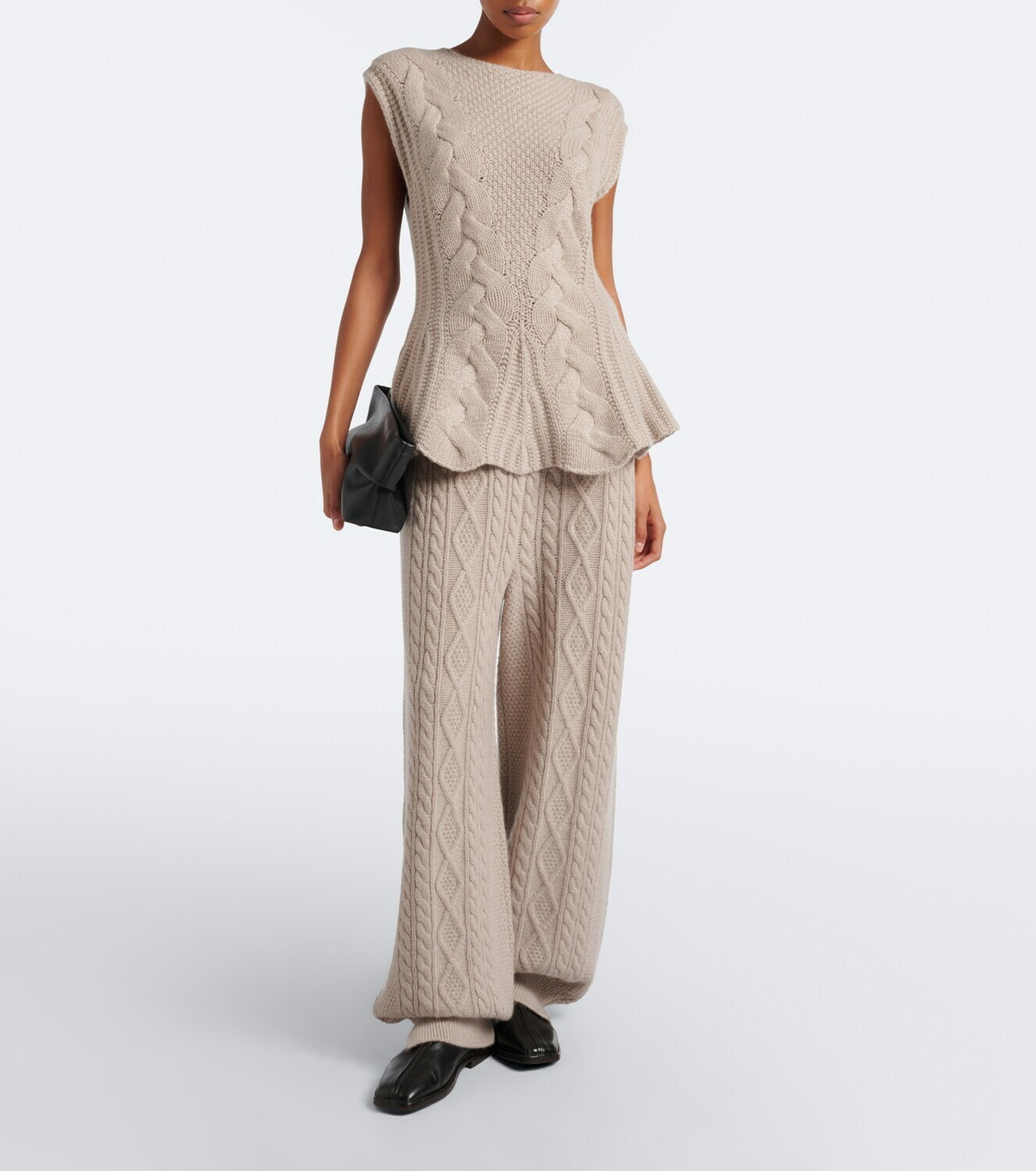 Lisa Yang Signy cable-knit peplum cashmere top