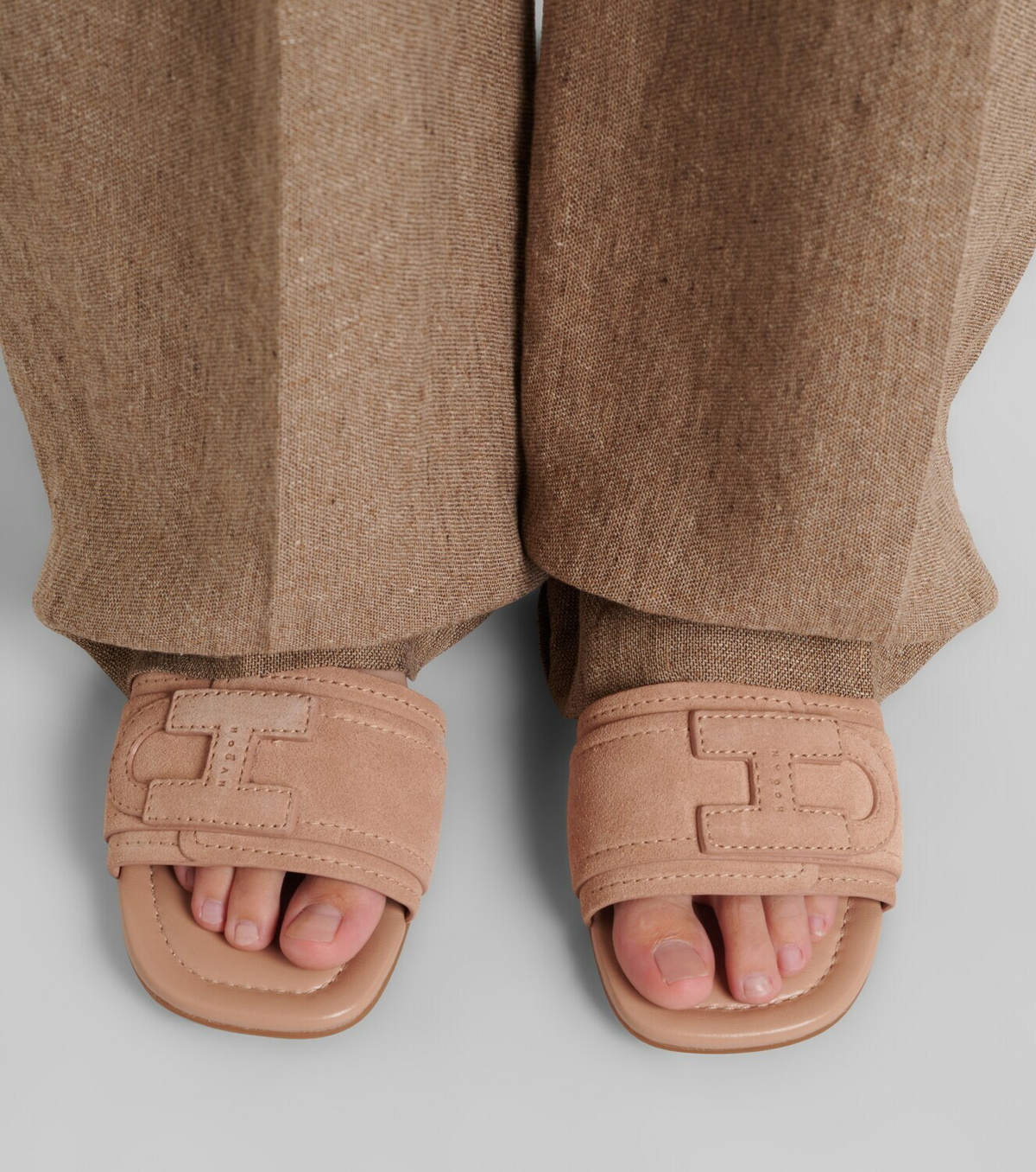 Hogan H685 suede slides