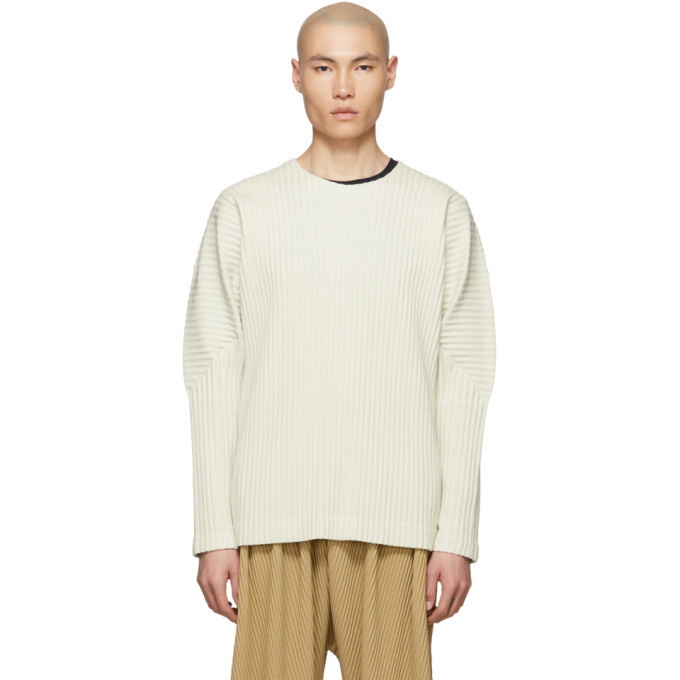 Photo: Homme Plisse Issey Miyake Off-White Cotton Surface Long Sleeve T-Shirt