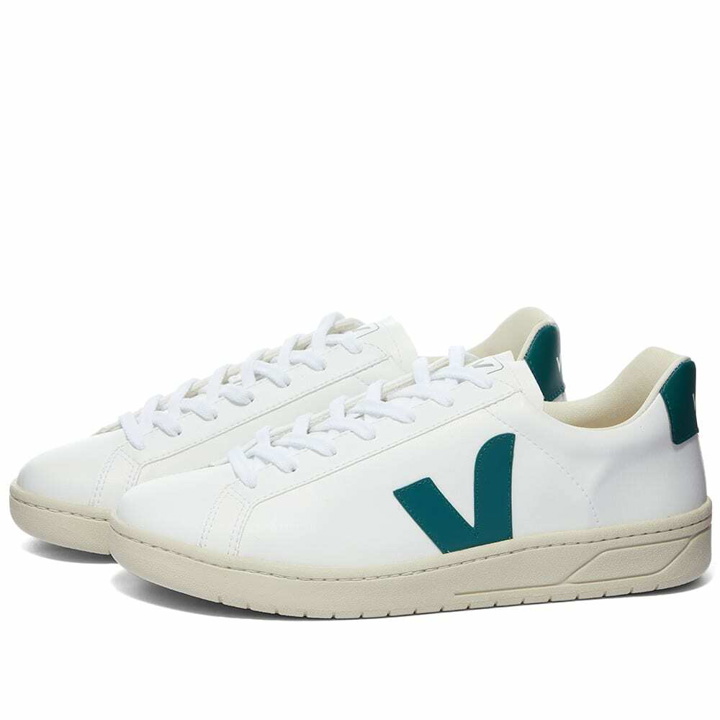Photo: Veja Men's Urca Retro Sneakers in White/Green