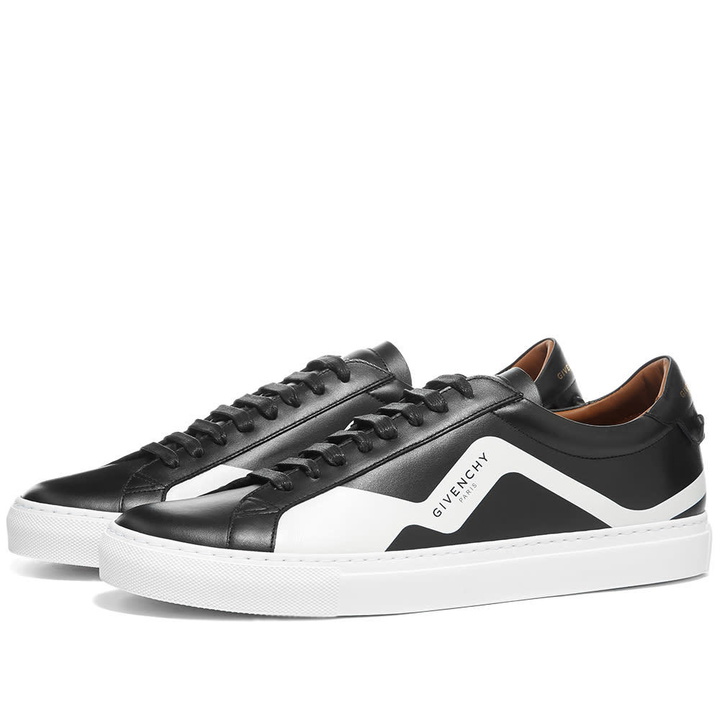 Photo: Givenchy Urban Street Low Logo Sneaker