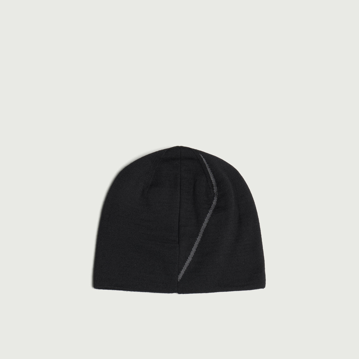 ROA Men's Logo Wool Beanie in Deep Black