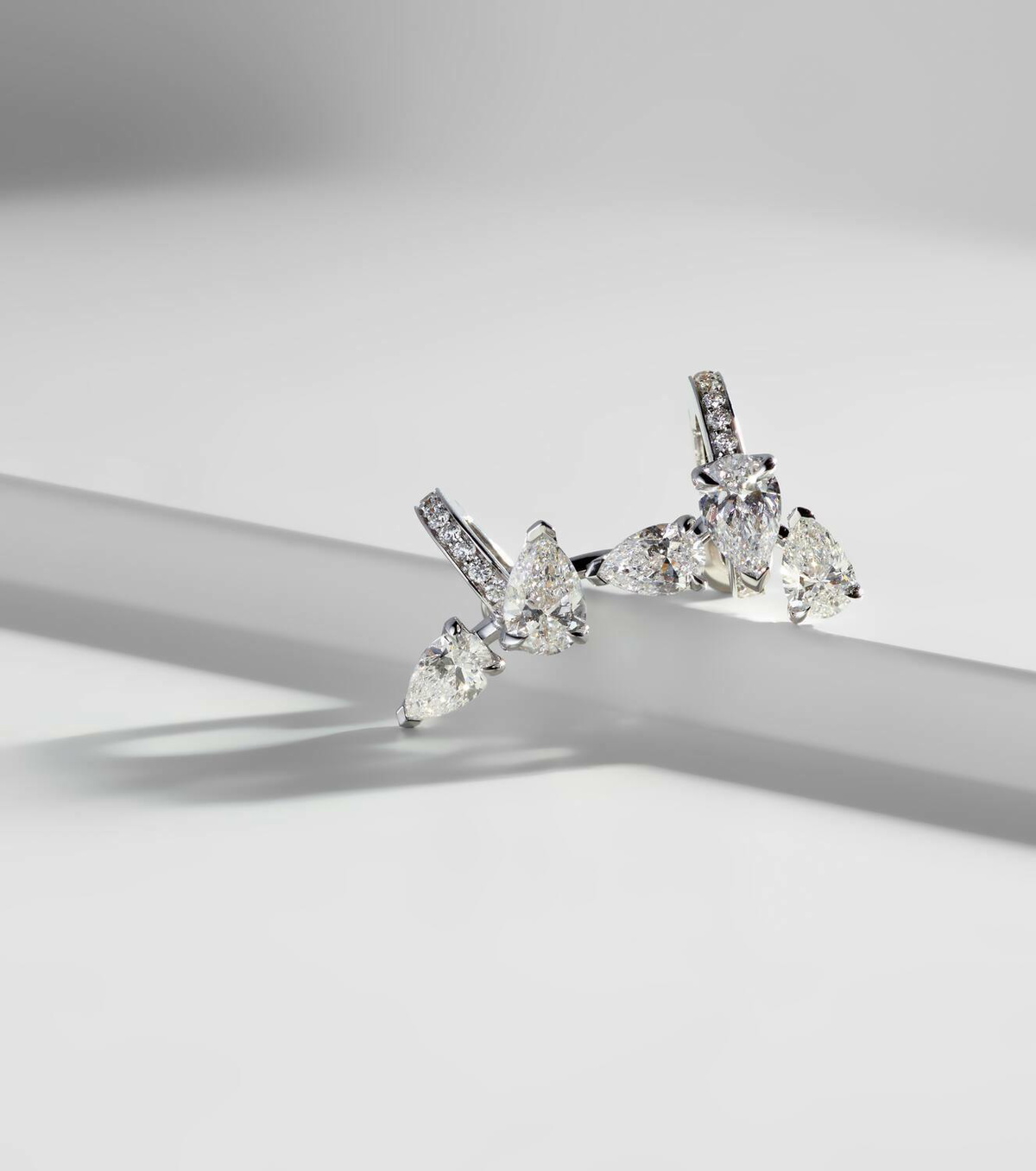 Repossi Serti Sur Vide 18kt white gold single ear cuff with diamonds