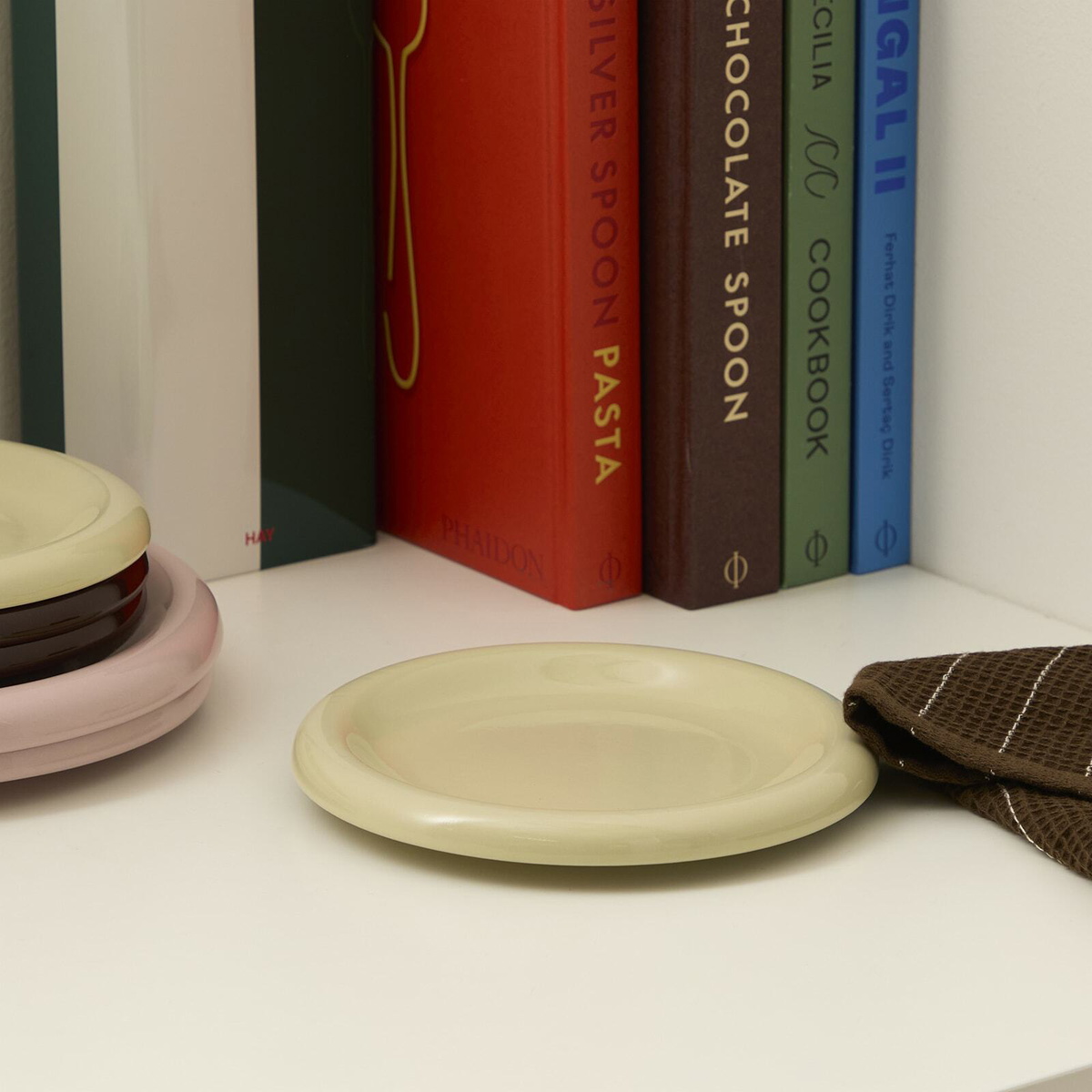 HAY Barro Side Plate - Set of 2 in Pistachio 