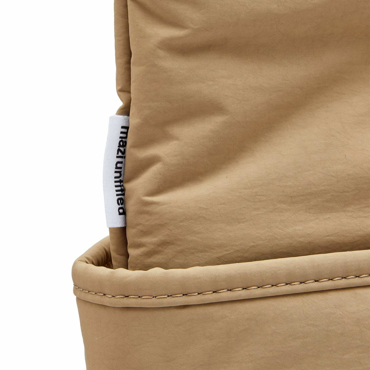 Mazi Untitled Cafe Tote Bag in Beige 
