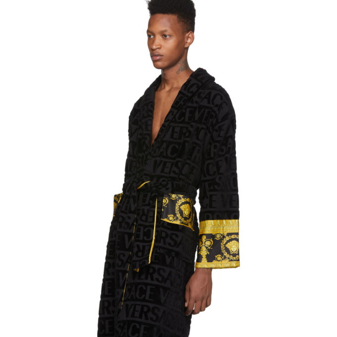 Versace Unisex Barocco Sleeve Robe  Versace bathrobe, Fashion, Versace men