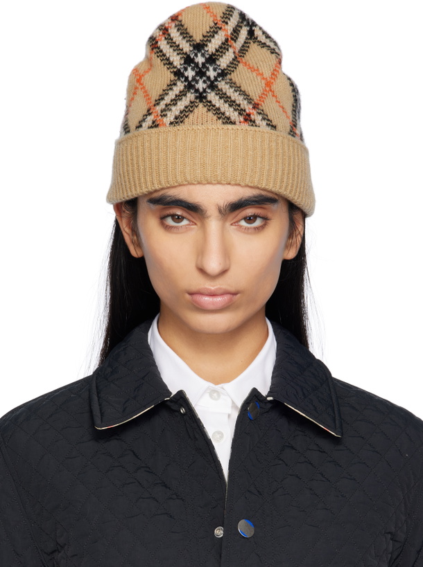 Photo: Burberry Beige Check Cashmere Beanie