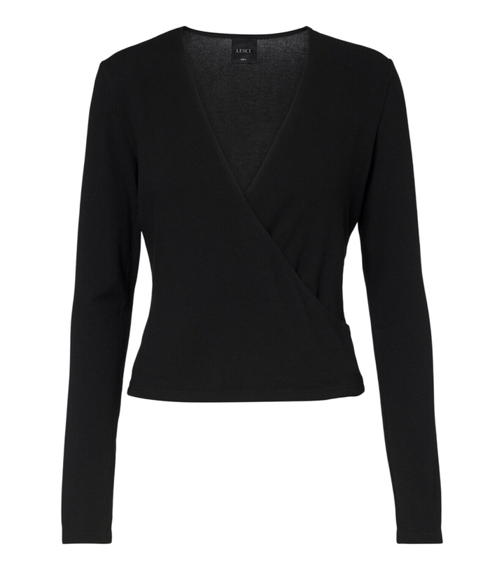 Photo: Leset Lauren jersey wrap top
