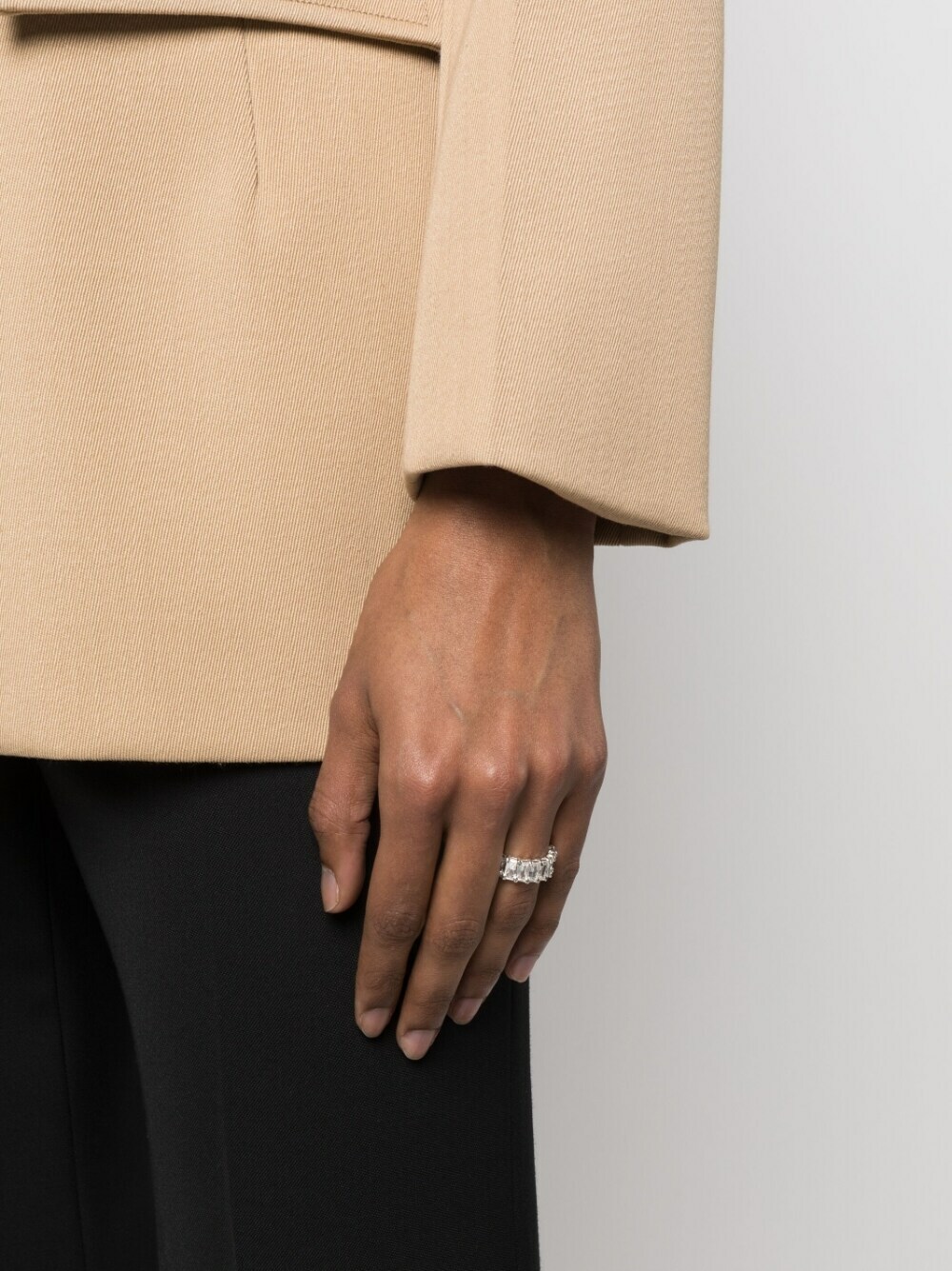 HATTON LABS Baguette Eternity Ring 新品 HATTON LABS - BAGUETTE ETERNITY RING PINK – LABSTORE LONDON