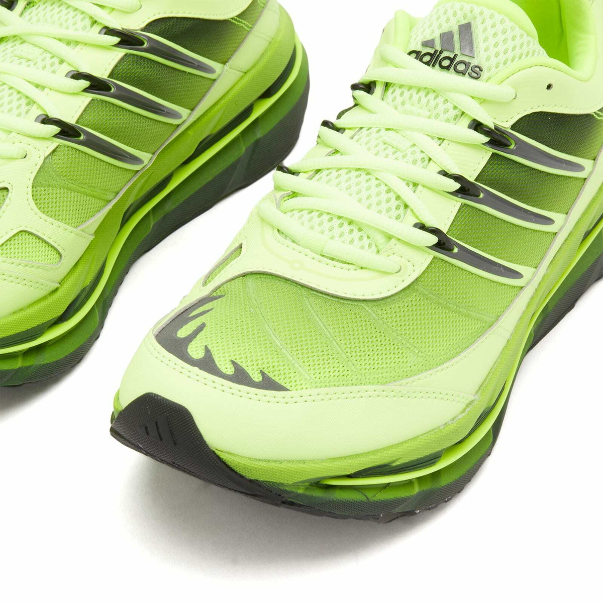 Adidas Adistar HRMY Sneaker in Hi-Res Yellow/Iron Met/Core Black