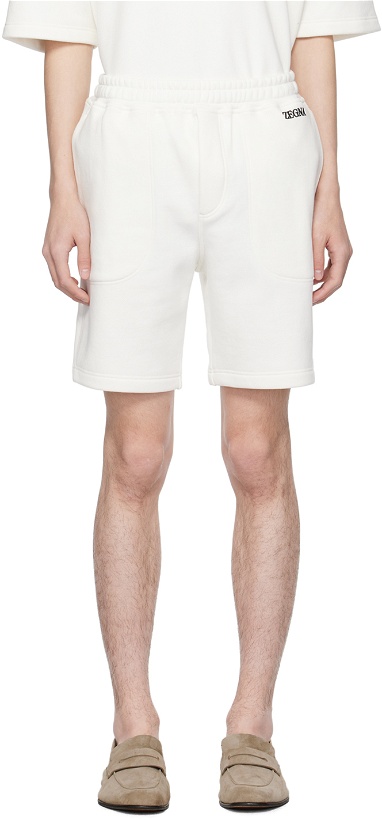 Photo: ZEGNA White Drawstring Shorts