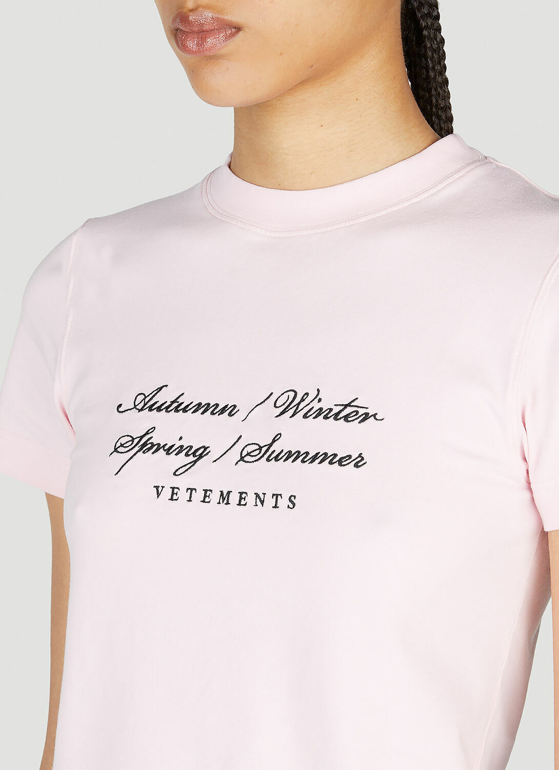 VETEMENTS Four Seasons T-Shirt