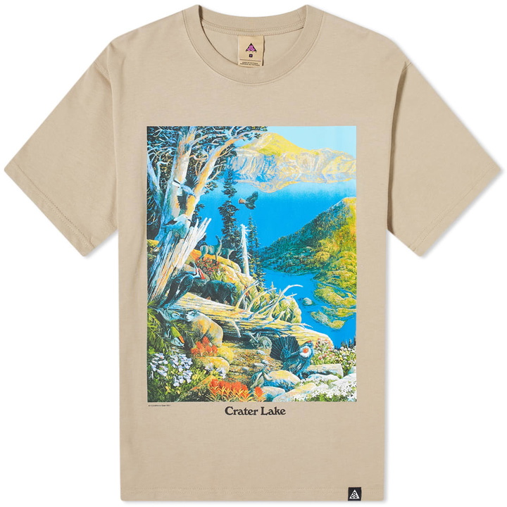 Photo: Nike ACG Crater Lake Tee