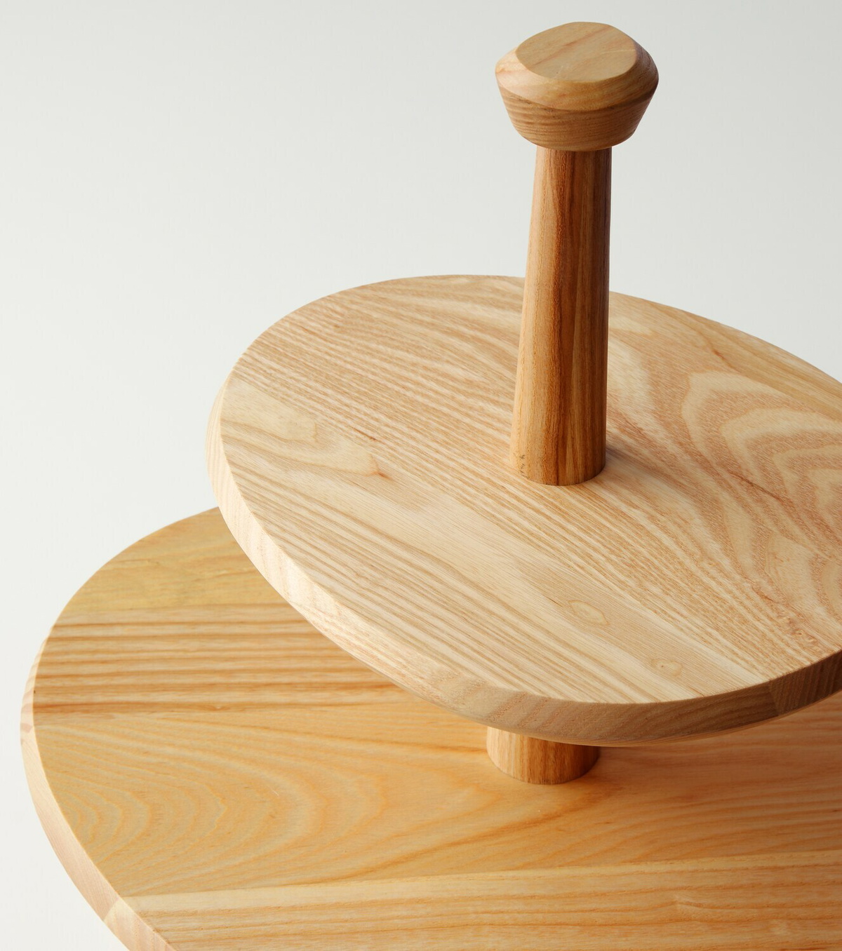 Serax Etagere 01 Dune wooden stand by Kelly Wearstler