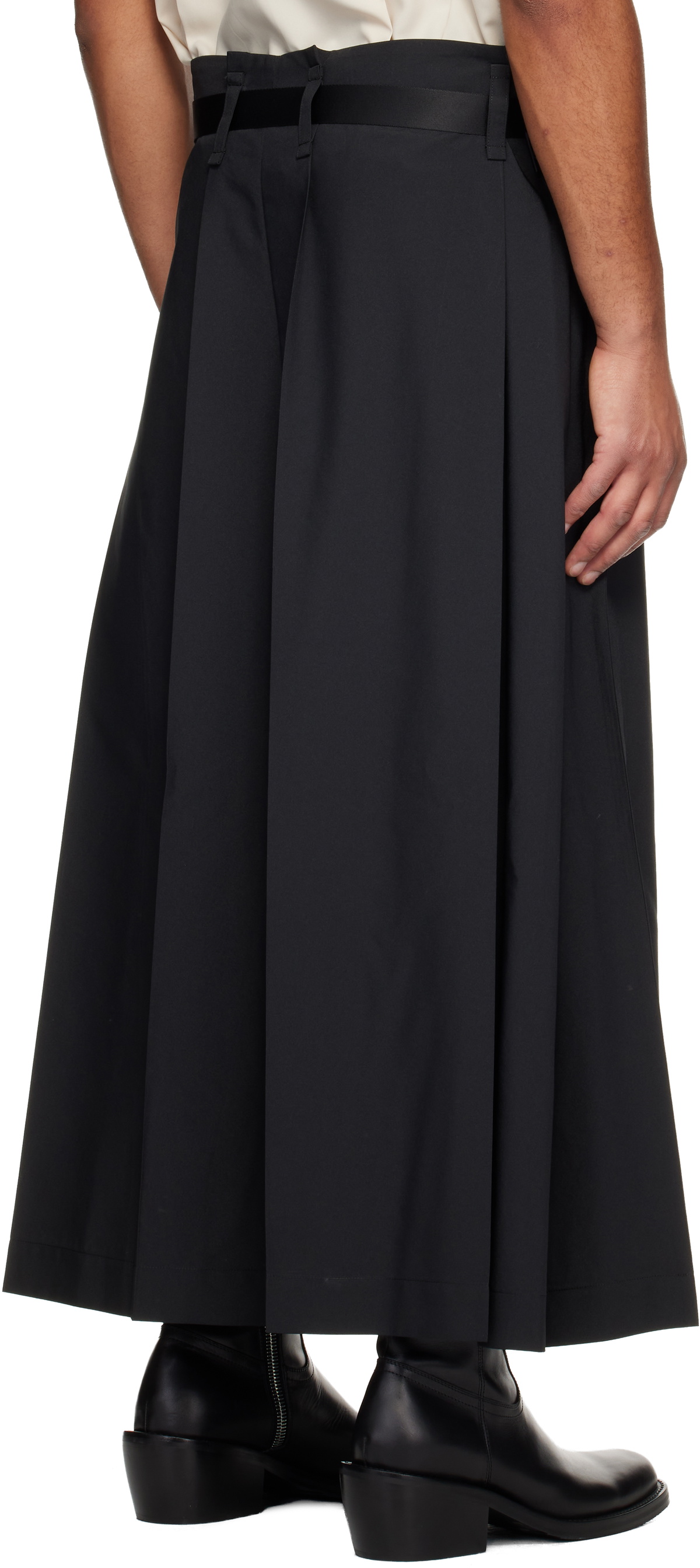 132 5. ISSEY MIYAKE Black Flat Square Trousers