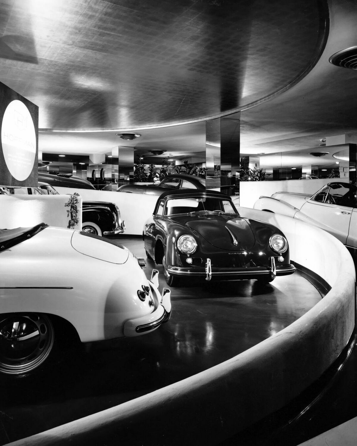 Gestalten "Porsche 911: The Ultimate Sportscar As Cultural Icon" By Ulf Poschardt   Multi     Fashion & Lifestyle   One Size