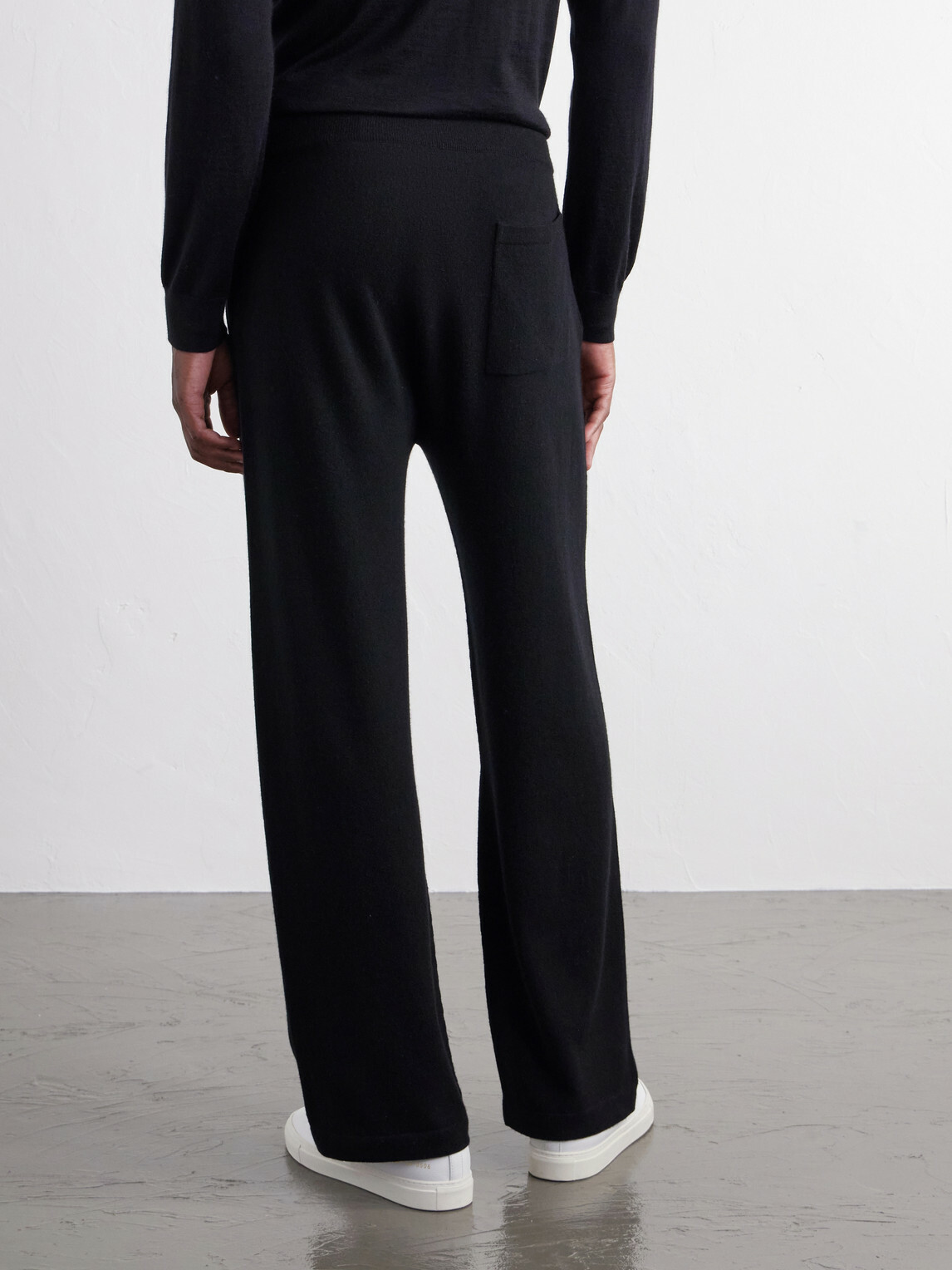 Mr P. - Straight-Leg Cashmere Sweatpants - Black