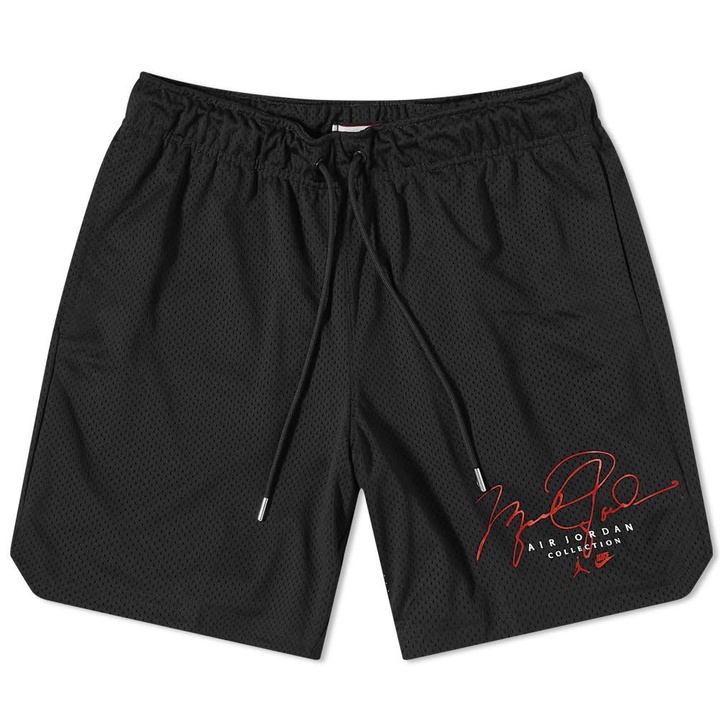 Photo: Nike Graphic Mesh Shorts