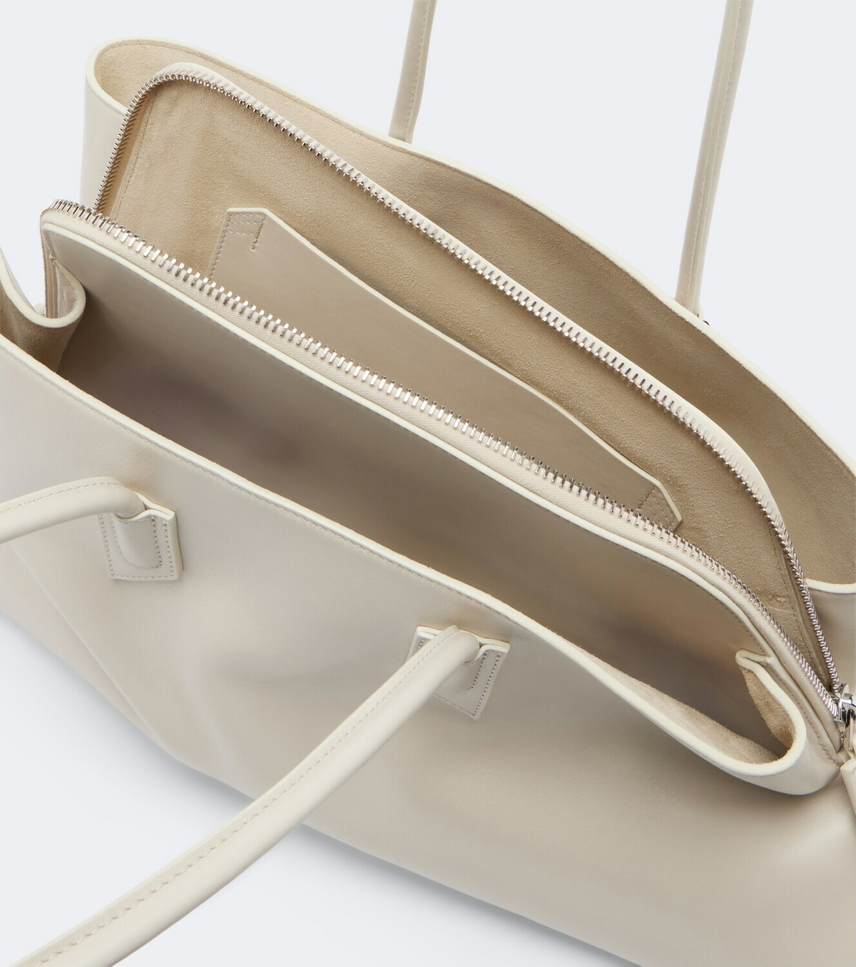 The Attico La Passeggiata Medium leather tote bag