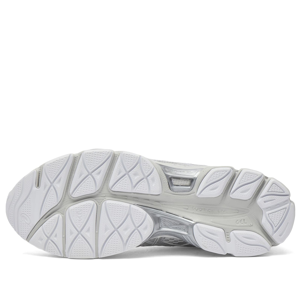 Asics GEL-CUMULUS 16 Sneaker in Glacier Grey/Pure Silver