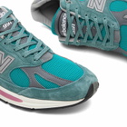 New Balance 991v2 Sneaker in Porcelain Green/Trooper/Silver