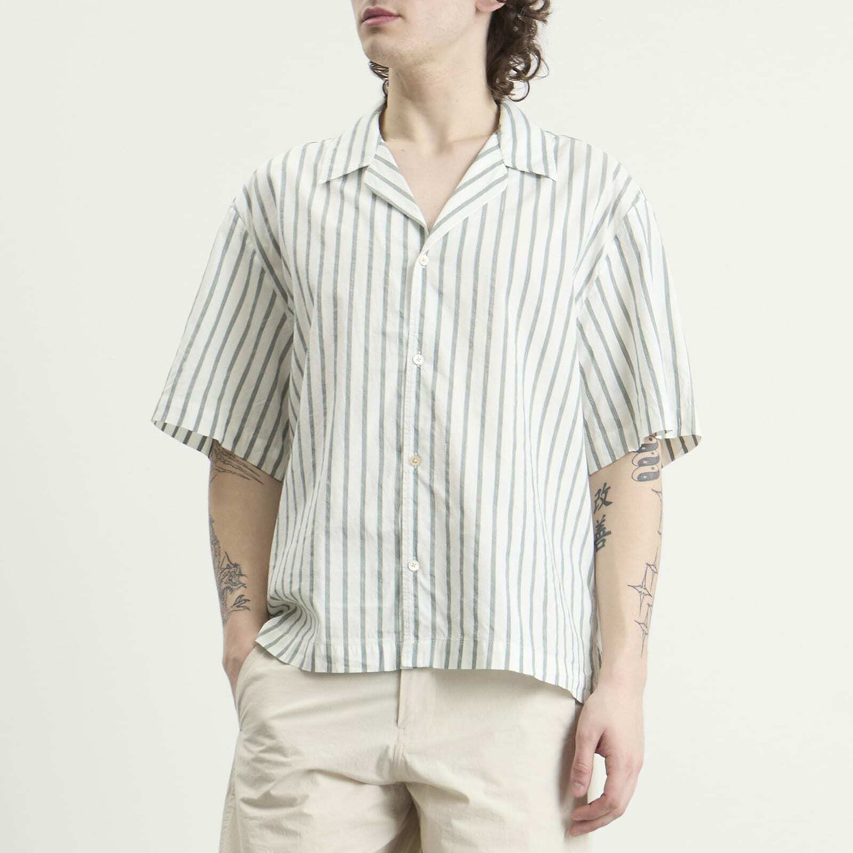 A Kind of Guise Men's Samata Vacation Shirt in Aloe Stripe