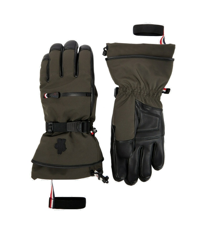 Photo: Moncler Grenoble - Padded GORE-TEX® gloves