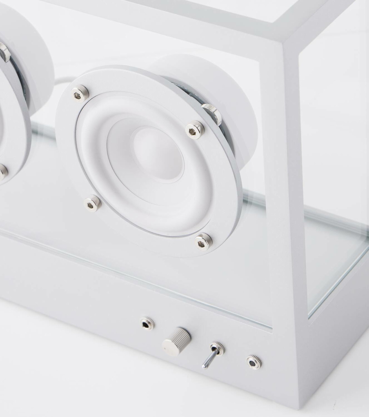 Transparent Transparent Small speaker