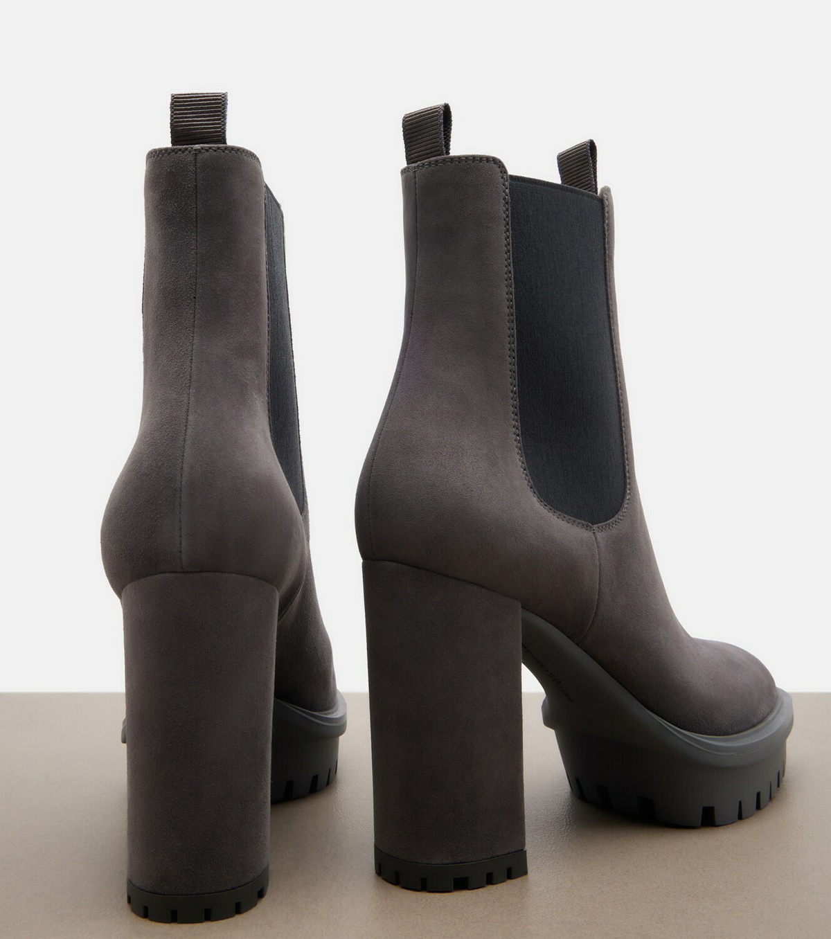 Gianvito Rossi Barry suede Chelsea boots