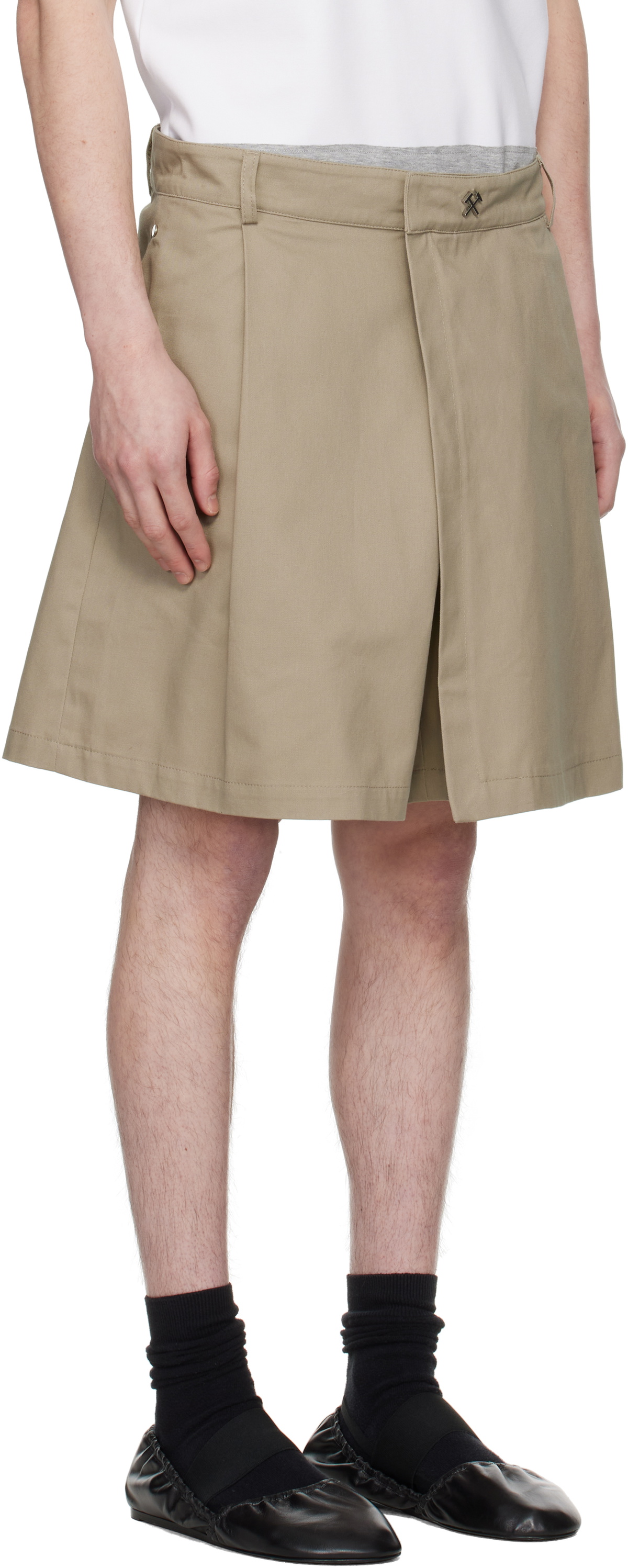 GmbH Beige Qalbi Shorts