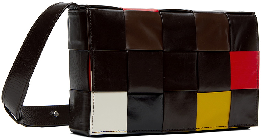 【BOTTEGA VENETA】CASSETTE MESSENGER BAG Bottega Veneta Cassette Messenger Bag in Black | LN-CC
