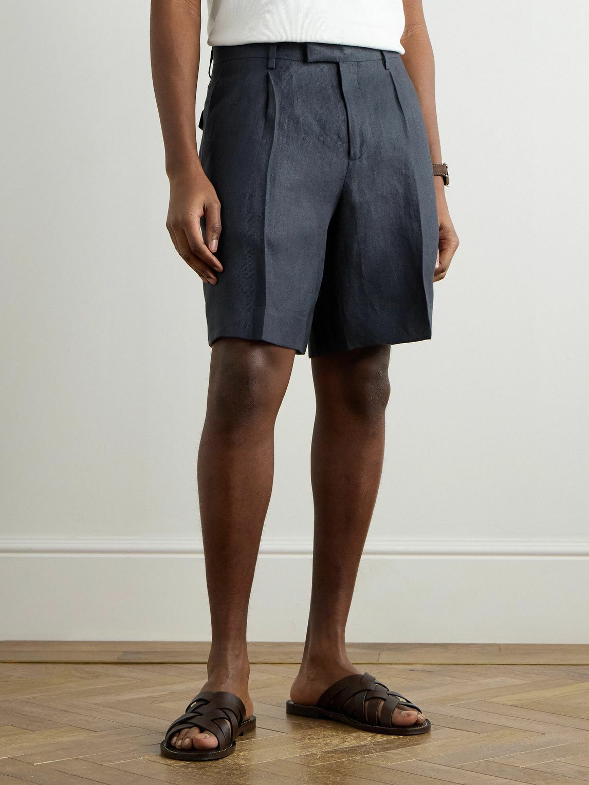 Lardini - Aramis Straight-Leg Pleated Linen-Twill Bermuda Shorts - Blue