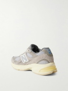 New Balance - Grey Day 2010 suede, leather and mesh sneakers - Gray