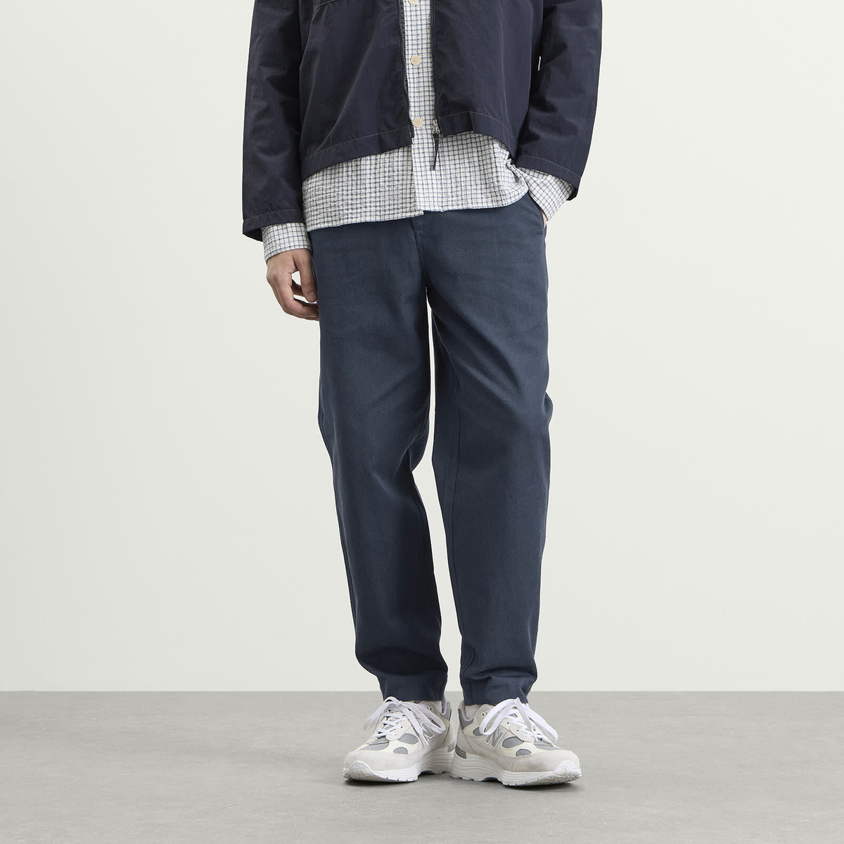 Folk Men's Assembly Pant in Navy Twill