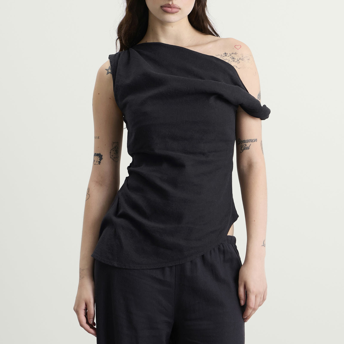 TALA Women's Soft Linen Top in Black