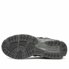 New Balance 1906W Sneaker in Black Metallic