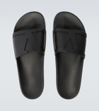 Valentino Garavani VLogo slides