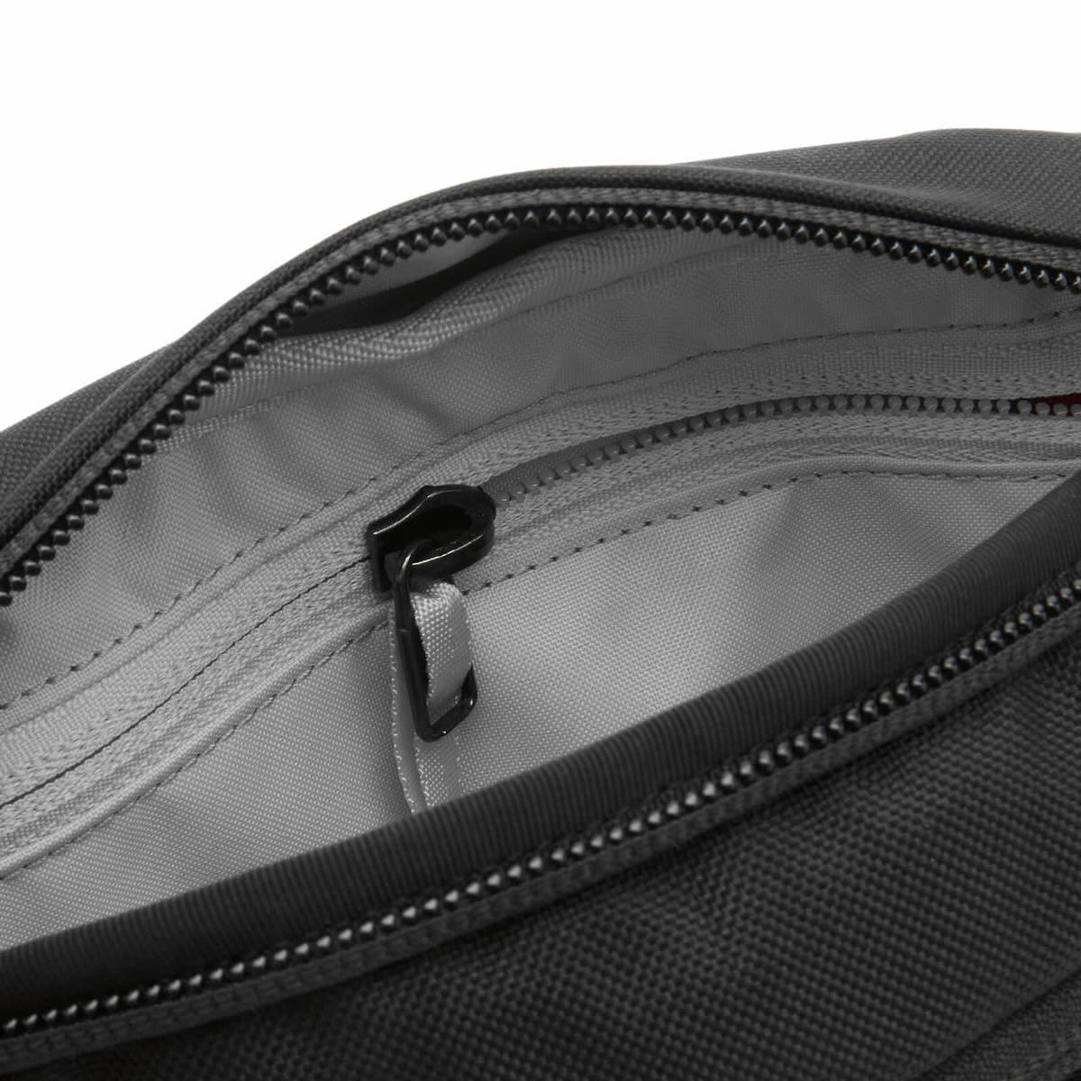 Arc'teryx Men's Mantis 1 Waist Pack in 24K Black 