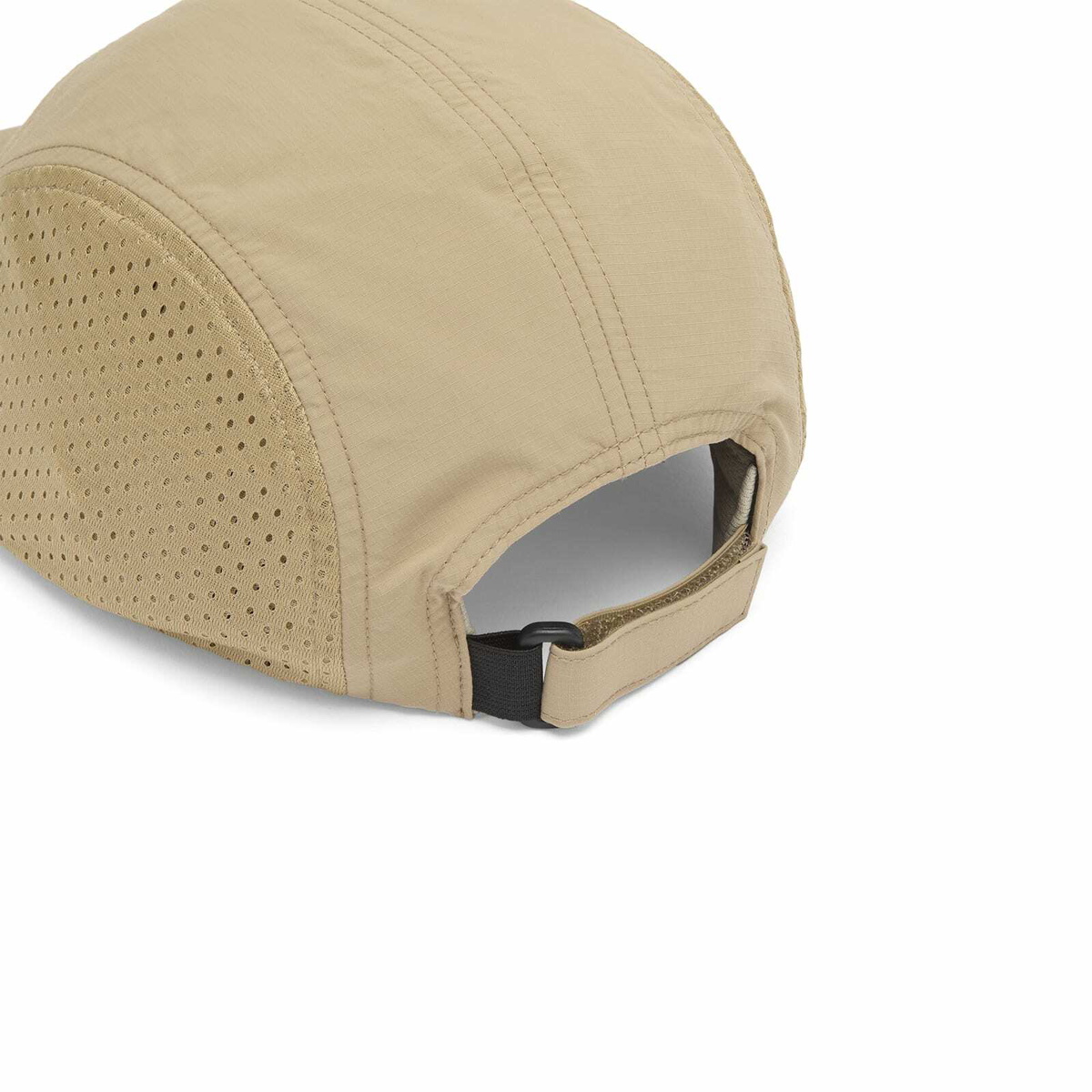 Columbia Men's Wingmark™ Cap in Beach 