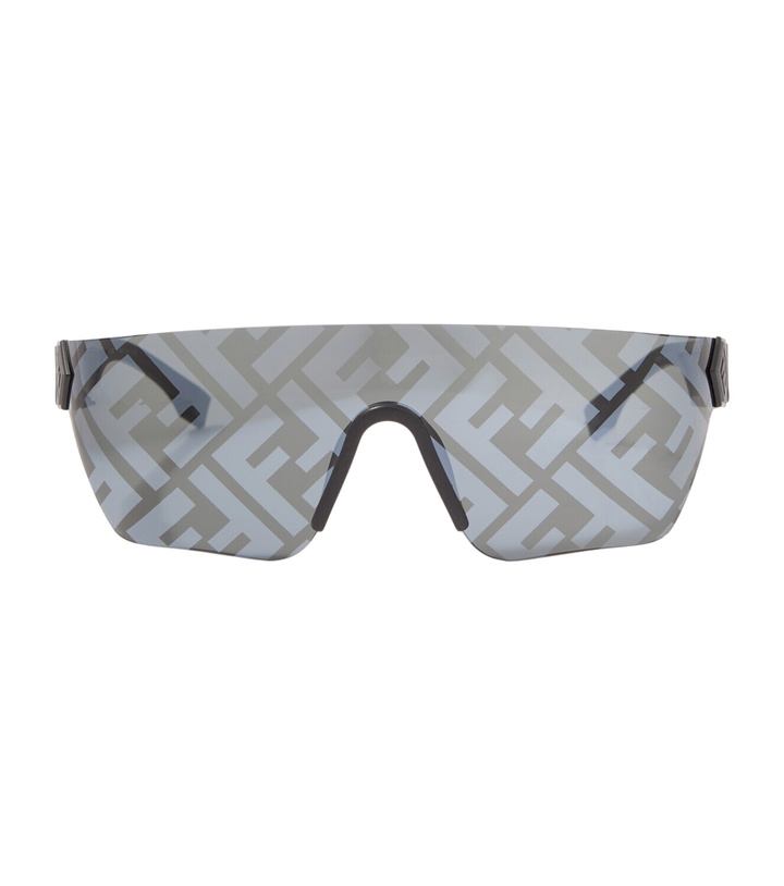 Photo: Fendi FF Squared shield sunglasses