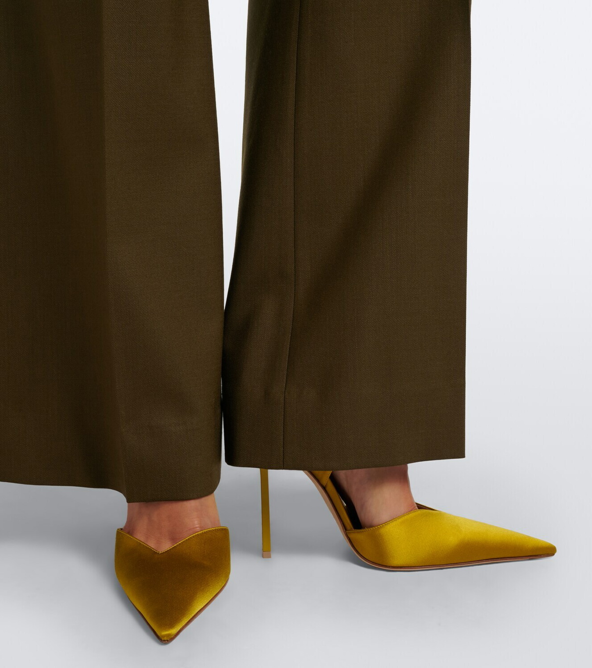 Victoria Beckham Victoria satin pumps